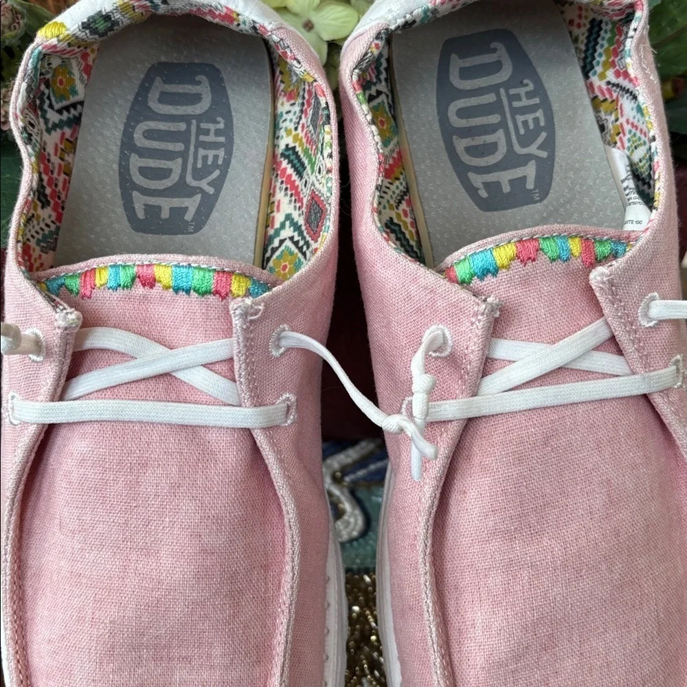Hey Dude Wendy Boho Rose Pink Lightweight Slip-On Canvas Sneakers Colorful Trim